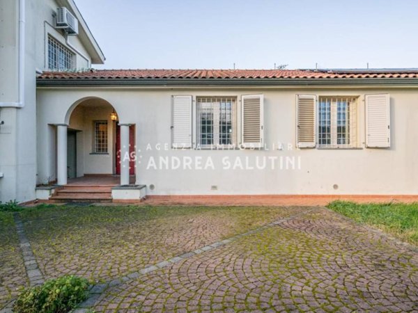 casa indipendente in vendita a Pontedera in zona La Bianca
