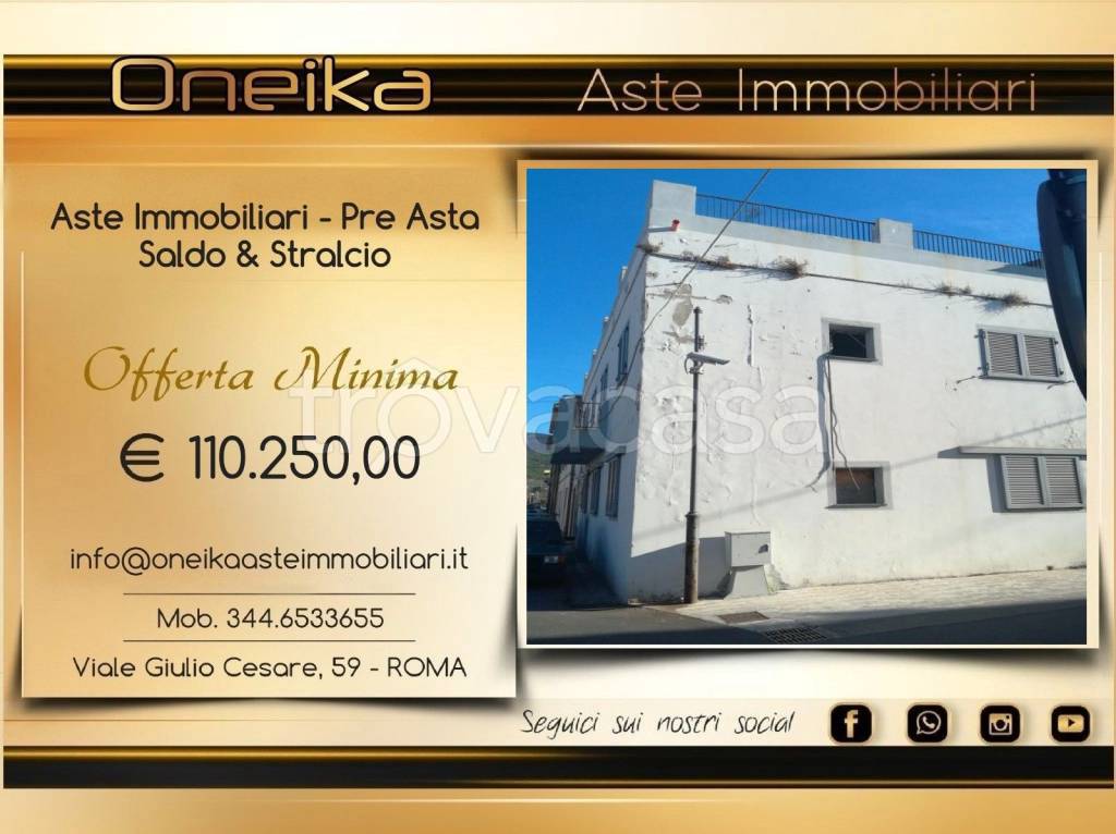 casa indipendente in vendita a Pontedera