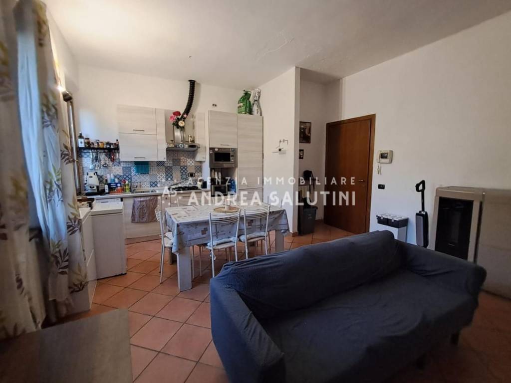 appartamento in vendita a Pontedera in zona La Rotta