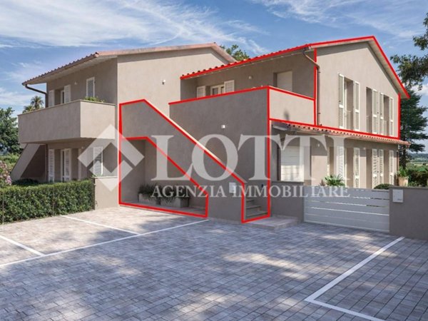 appartamento in vendita a Pontedera in zona Le Cantine