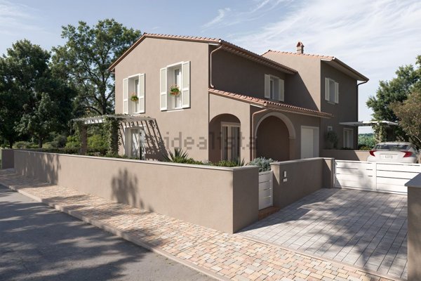 casa indipendente in vendita a Pontedera in zona Santa Lucia