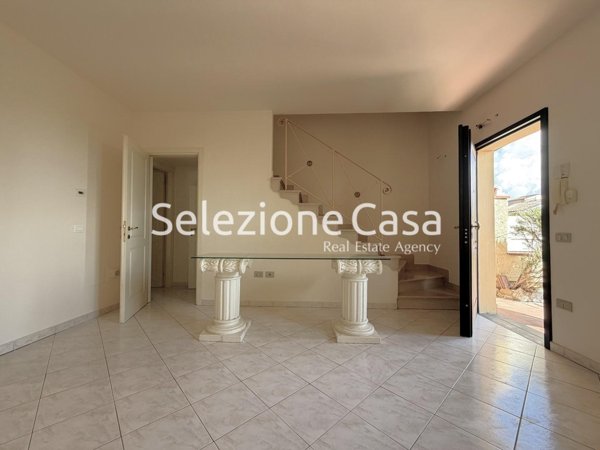 casa indipendente in vendita a Pontedera