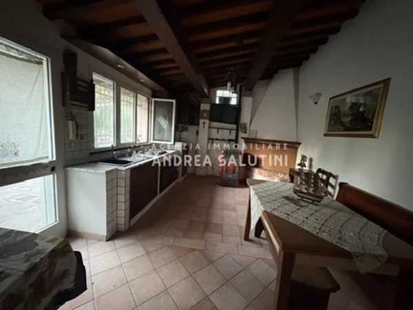 casa indipendente in vendita a Pontedera in zona La Rotta