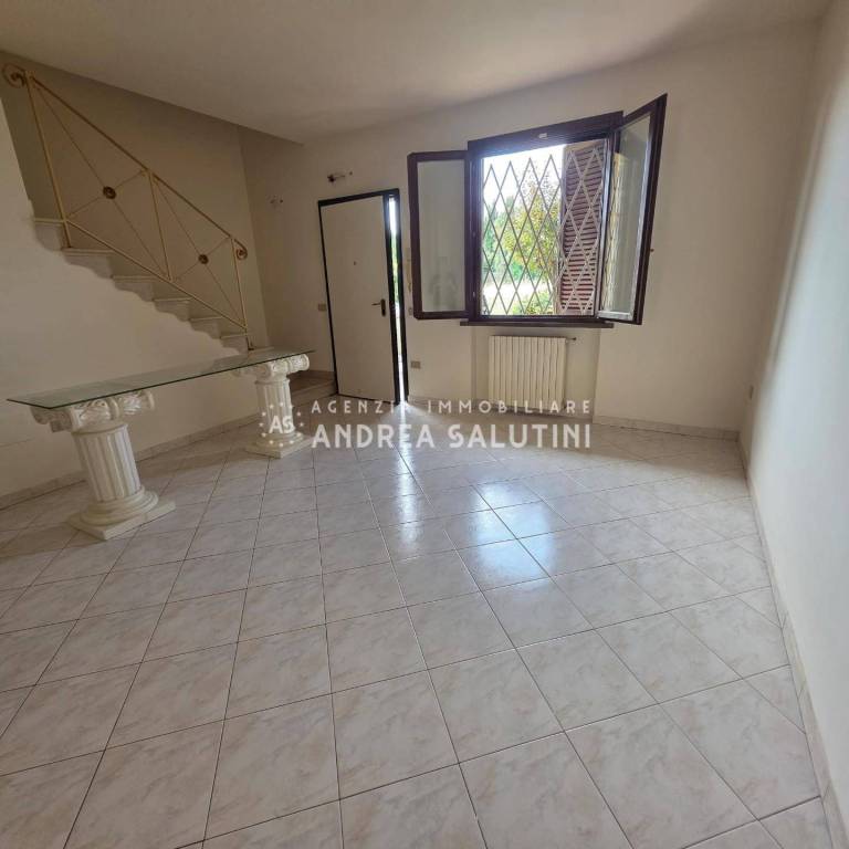 casa indipendente in vendita a Pontedera in zona La Borra