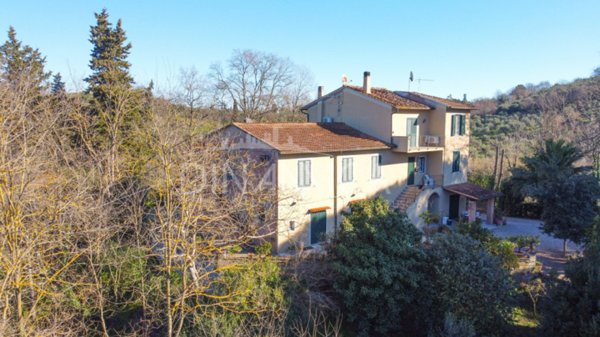 appartamento in vendita a Pontedera in zona Treggiaia