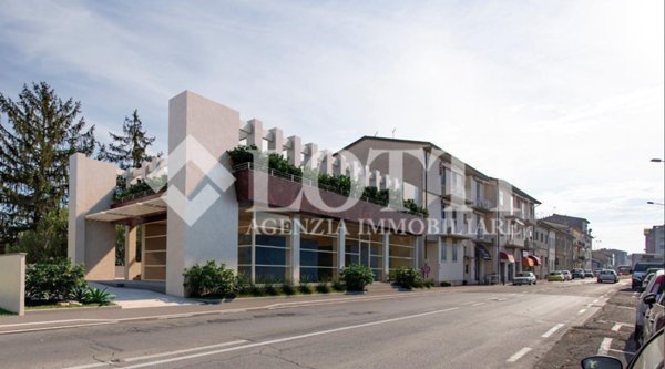 ufficio in vendita a Pontedera