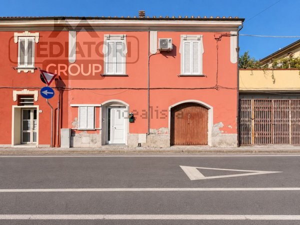 casa indipendente in vendita a Pontedera in zona La Bianca