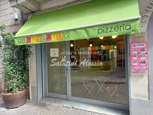 negozio in vendita a Pontedera in zona La Bianca