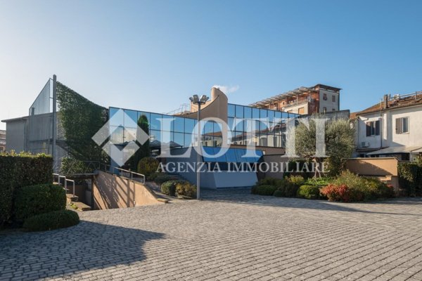 ufficio in vendita a Pontedera