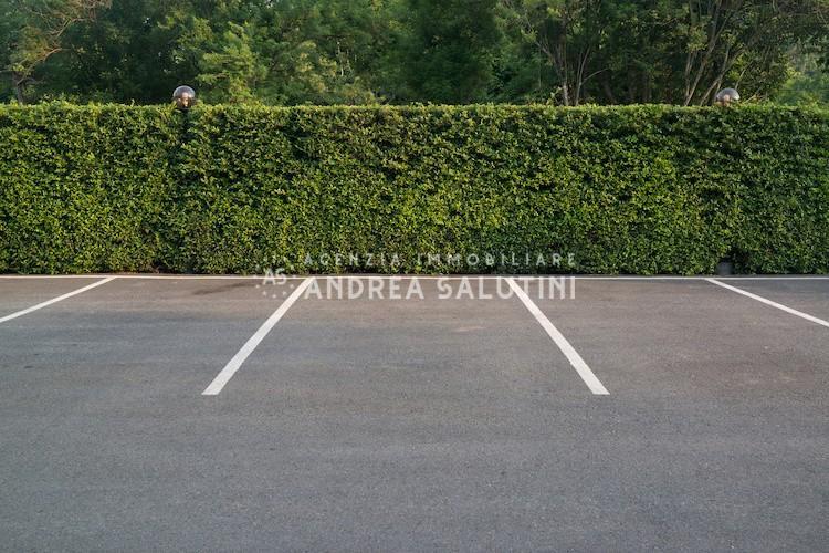 box auto in vendita a Pontedera