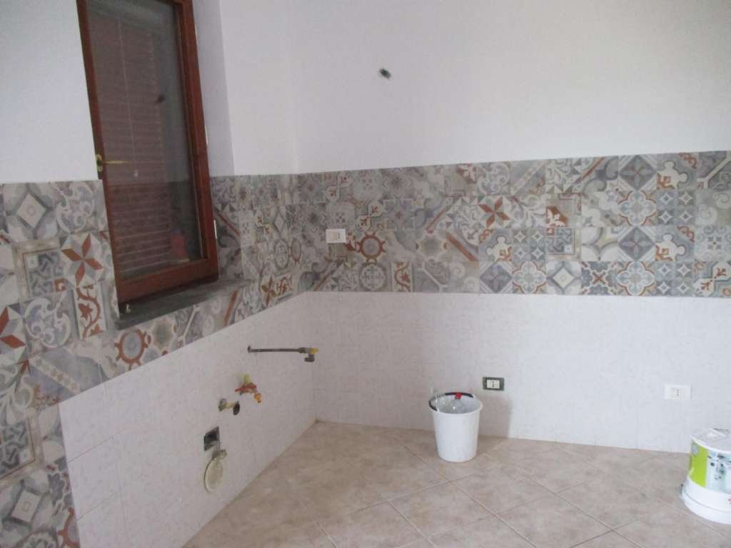 appartamento in vendita a Pontedera in zona Pietroconti