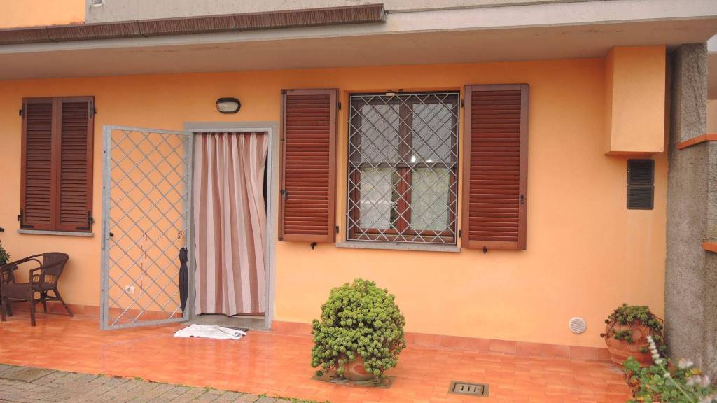 appartamento in vendita a Pontedera in zona Pardossi