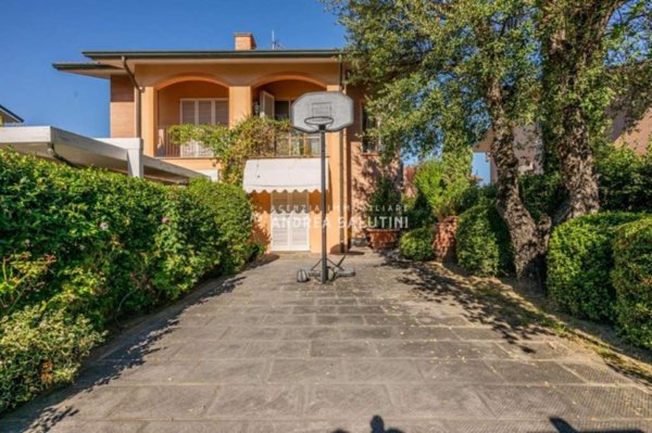 casa indipendente in vendita a Pontedera in zona La Bianca