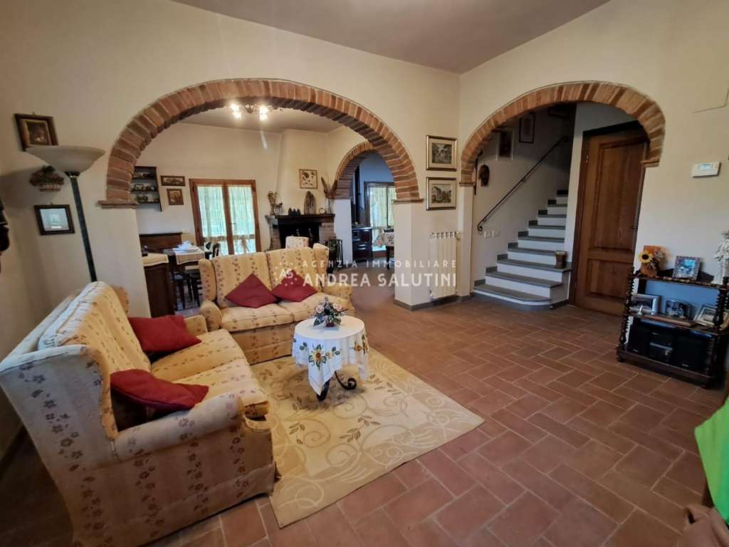 casa indipendente in vendita a Pontedera in zona Montecastello
