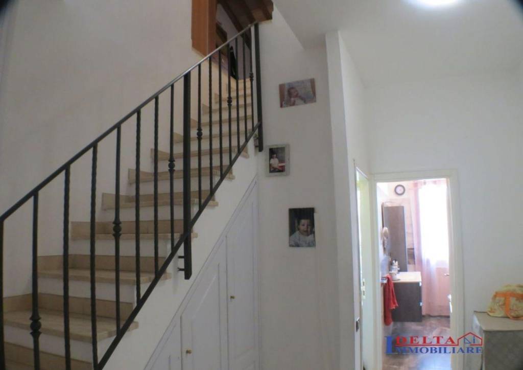 casa indipendente in vendita a Riparbella
