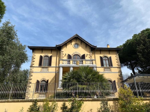 casa indipendente in vendita a Riparbella