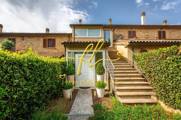 casa indipendente in vendita a Riparbella