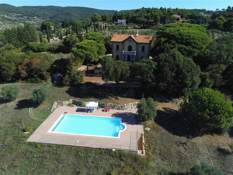 casa indipendente in vendita a Riparbella