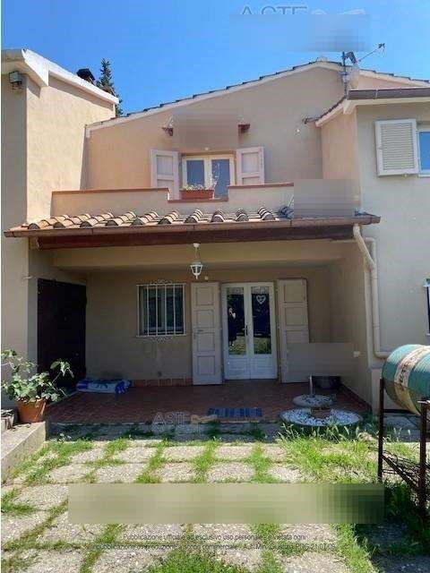 casa indipendente in vendita a Riparbella