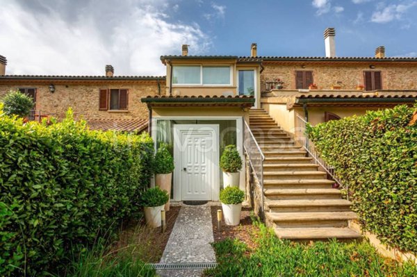 casa indipendente in vendita a Riparbella