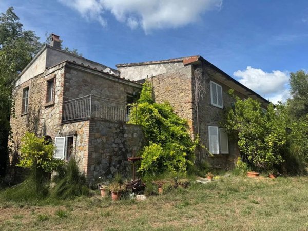 casa indipendente in vendita a Riparbella