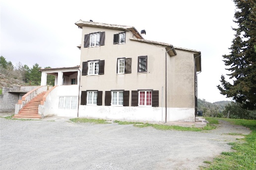 casa indipendente in vendita a Riparbella