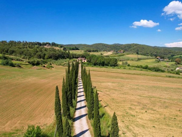 casa indipendente in vendita a Riparbella