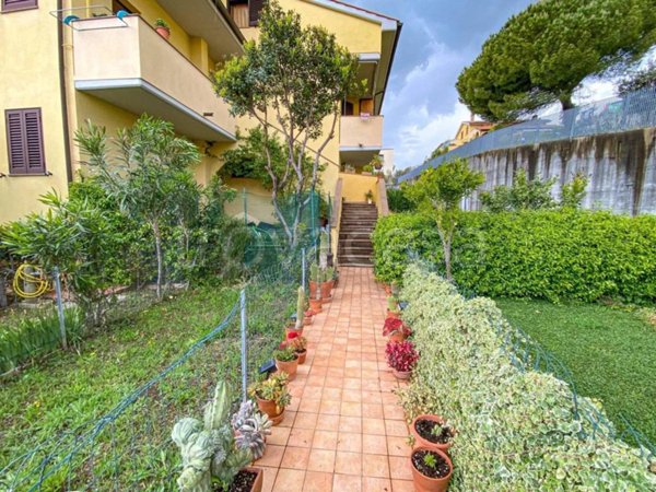 appartamento in vendita a Riparbella