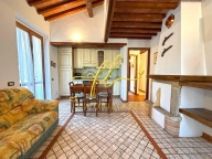 casa indipendente in vendita a Riparbella