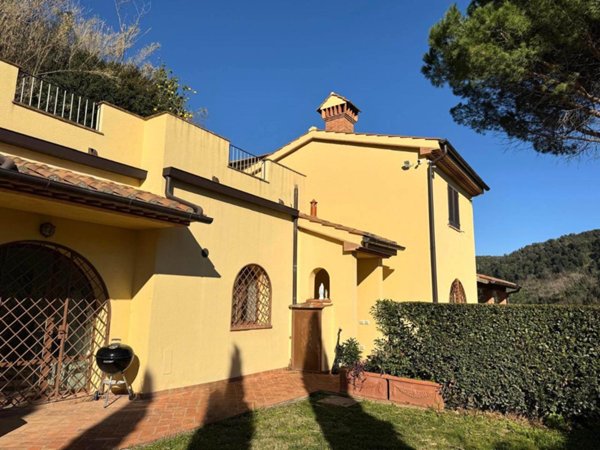 appartamento in vendita a Riparbella
