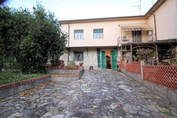 casa indipendente in vendita a San Giuliano Terme in zona Rigoli