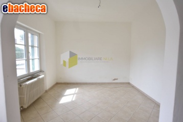 appartamento in vendita a San Giuliano Terme in zona Sant'Andrea in Pescaiola