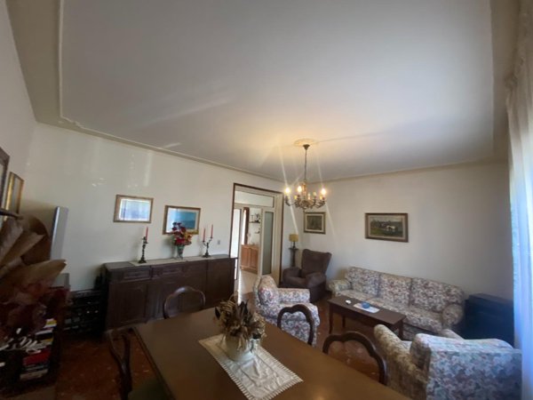 villa in vendita a San Giuliano Terme in zona Ghezzano