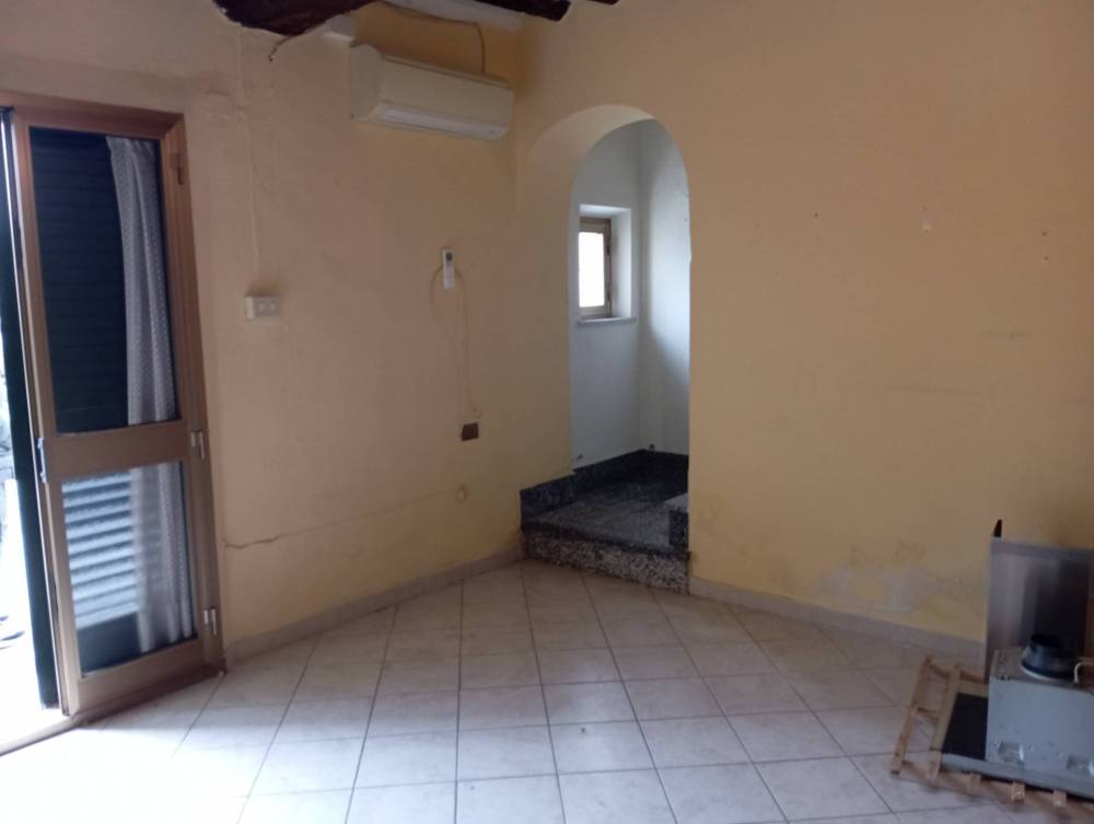 casa indipendente in vendita a San Giuliano Terme in zona Arena-Metato