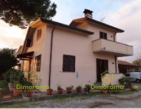 appartamento in vendita a San Giuliano Terme in zona Madonna dell'Acqua