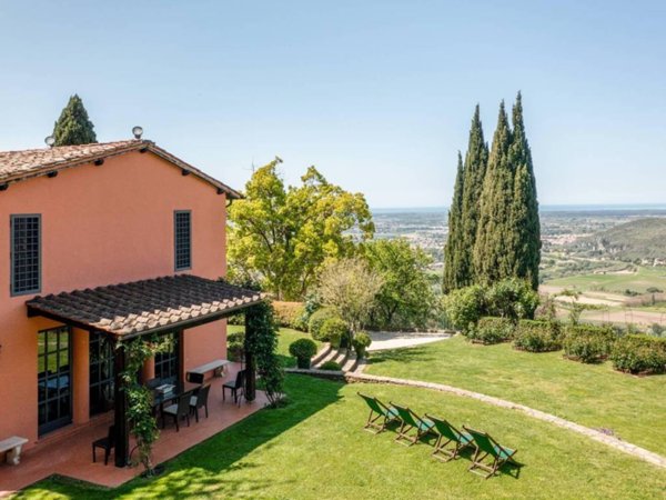casa indipendente in vendita a San Giuliano Terme
