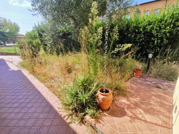 casa indipendente in vendita a San Giuliano Terme