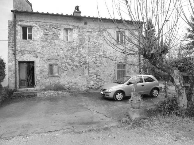 casa indipendente in vendita a San Giuliano Terme in zona Ripafratta
