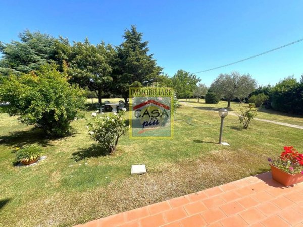 casa indipendente in vendita a San Giuliano Terme