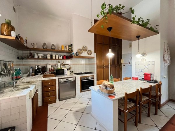 casa indipendente in vendita a San Giuliano Terme in zona Gello