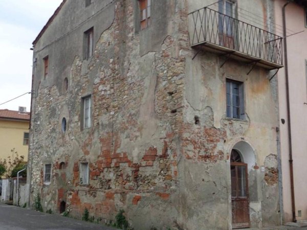 casa indipendente in vendita a San Giuliano Terme