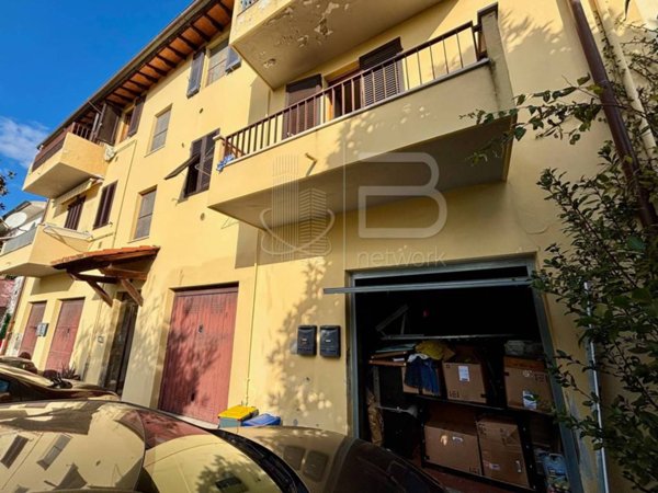 appartamento in vendita a San Giuliano Terme in zona Campo