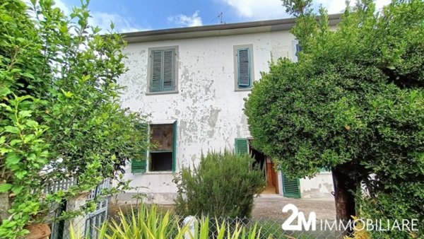 casa indipendente in vendita a San Giuliano Terme in zona Arena-Metato
