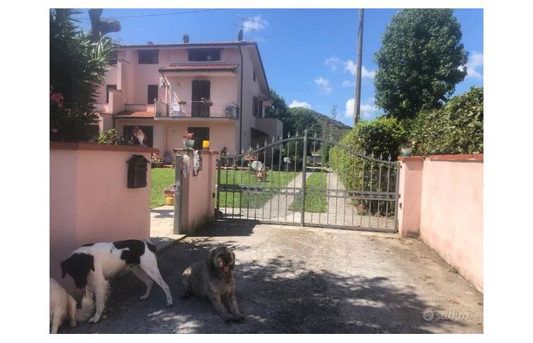 casa indipendente in vendita a San Giuliano Terme in zona Colognole