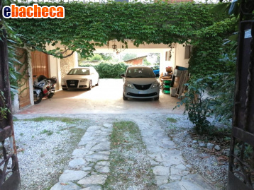 casa indipendente in vendita a San Giuliano Terme