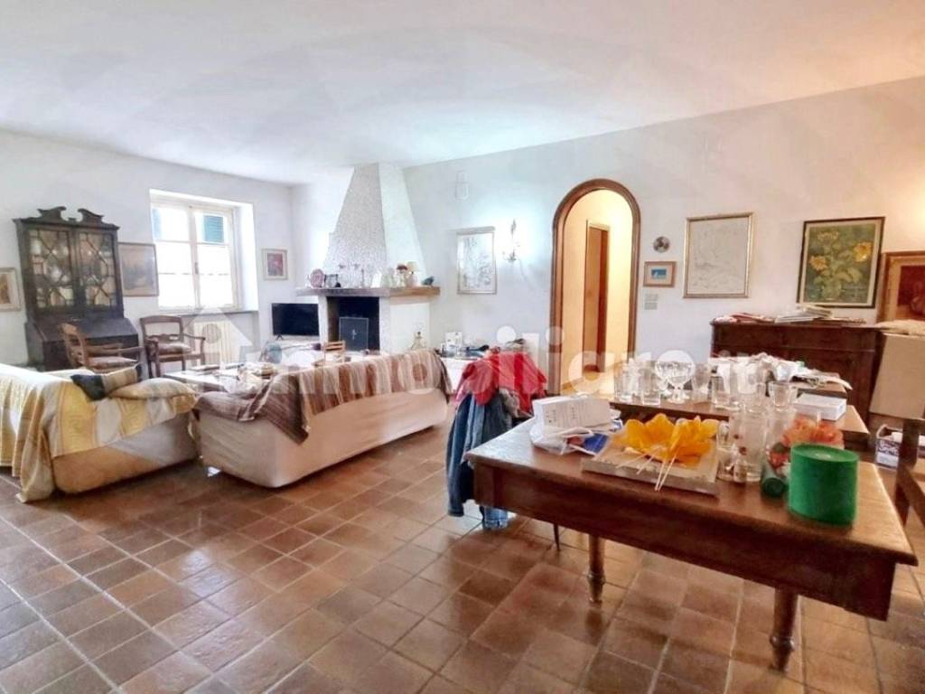 casale in vendita a San Giuliano Terme in zona Campo