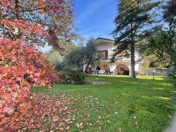 casa indipendente in vendita a San Giuliano Terme