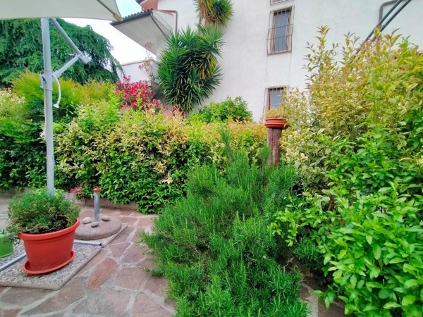 casa indipendente in vendita a San Giuliano Terme