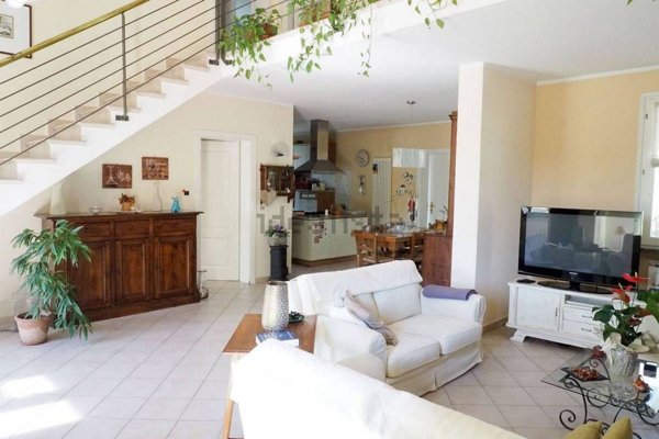 casa indipendente in vendita a San Giuliano Terme in zona Pappiana