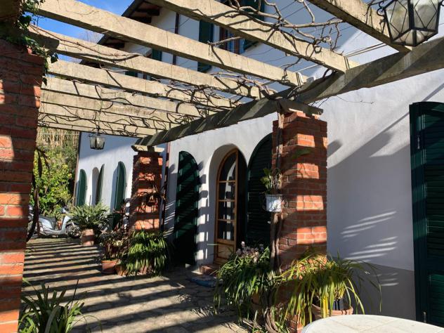casa indipendente in vendita a San Giuliano Terme